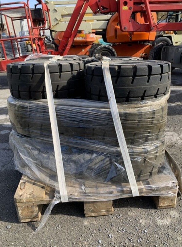 ADVANCE PPS 200/50-10 H4 null - vue principale